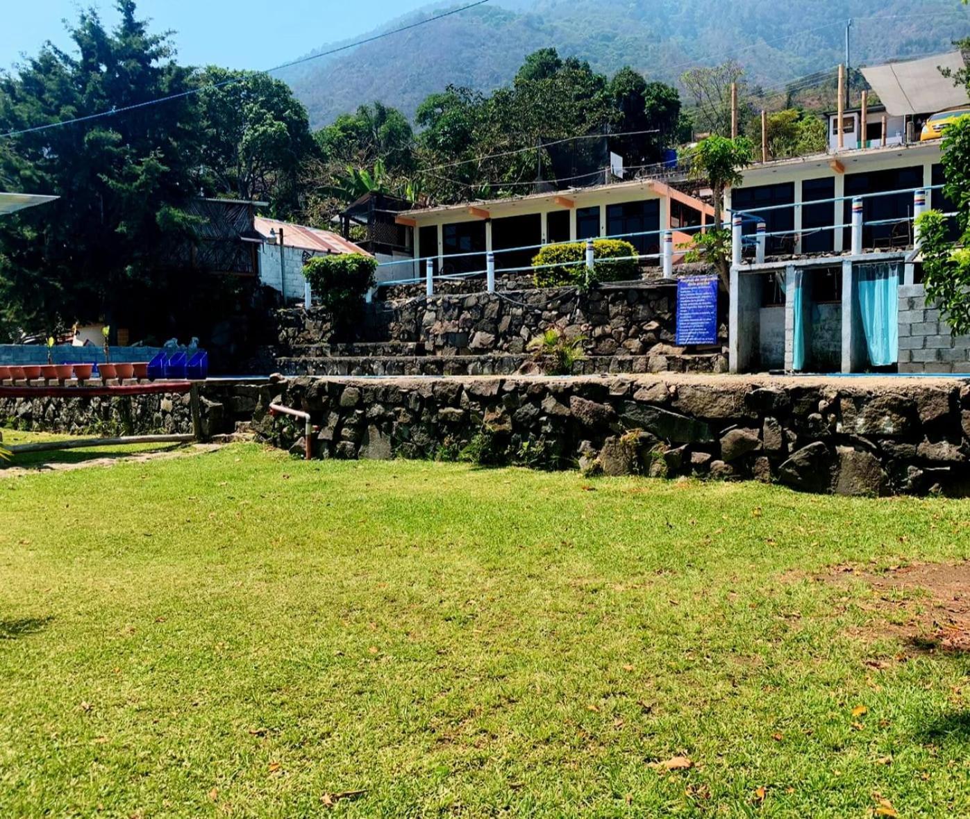 Hotel Porto Bello San Pedro La Laguna Exterior photo